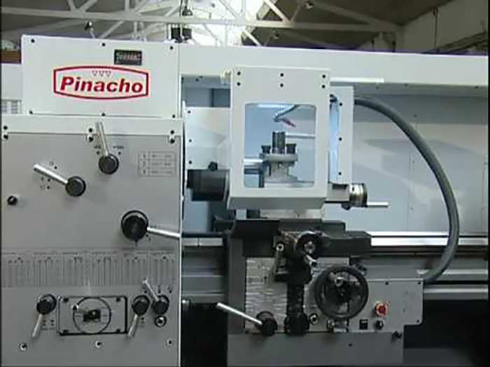 Токарно-винторезный станок PINACHO SC 250